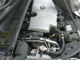 ✅ 2021 Toyota Prius L Eco • VIN: JTDKAMFU3M3152785 • Lot: 42501351. Listed on IAAI with 60,489 mi. Free auction sales archive from the USA and detailed vehicle history report at DreamBid. Image 21.