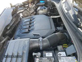 ✅ 2020 Audi Q3 Premium • VIN: WA1AECF33L1026593 • Lot: 42470996. Wystawiony na IAAI z przebiegiem 84 708 mil. Bezpłatny archiwum sprzedaży aukcyjnych z USA i szczegółowy raport historii pojazdu na DreamBid. Zdjęcie 19.