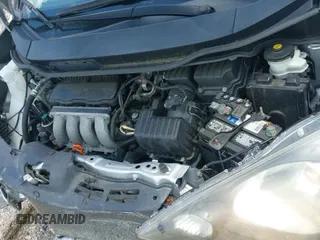 ✅ 2013 Honda Fit • VIN: JHMGE8H31DC017311 • Лот: 42634977. Опубликован ранее на IAAI с пробегом 69 114 миль. Бесплатный доступ к архиву аукционных продаж из США и подробный отчёт об истории автомобиля на DreamBid. Изображение 20.