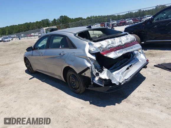 ✅ 2021 Hyundai Elantra SEL • VIN: 5NPLM4AG7MH028519 • Lot: 45283471. Wystawiony na IAAI z przebiegiem 79 781 mil. Bezpłatny archiwum sprzedaży aukcyjnych z USA i szczegółowy raport historii pojazdu na DreamBid. Zdjęcie 3.