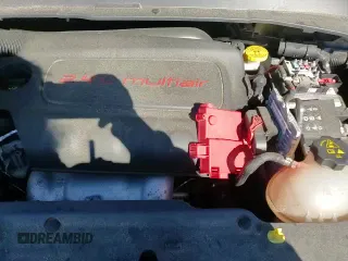 ✅ 2019 Jeep Compass Latitude • VIN: 3C4NJDBB4KT598950 • Lot: 86504625. Wystawiony na Copart z przebiegiem 80 818 mil. Bezpłatny archiwum sprzedaży aukcyjnych z USA i szczegółowy raport historii pojazdu na DreamBid. Zdjęcie 14.