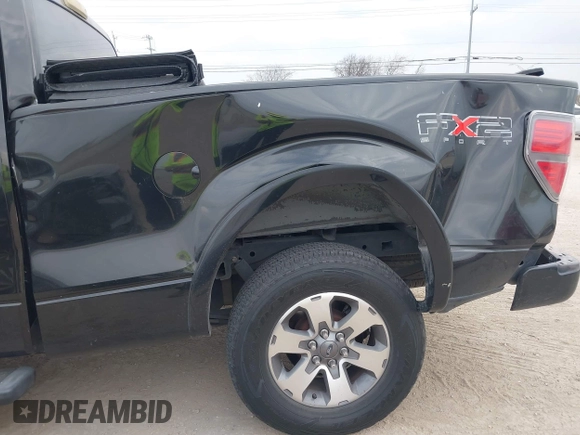 ✅ 2010 Ford F-150 XL • VIN: 1FTEX1C89AKC11258 • Lot: 44393455. Wystawiony na IAAI z przebiegiem 183 600 mil. Bezpłatny archiwum sprzedaży aukcyjnych z USA i szczegółowy raport historii pojazdu na DreamBid. Zdjęcie 6.