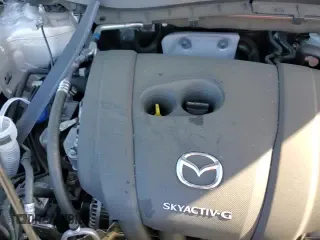 ✅ 2024 Mazda CX-5 S Premium Plus • VIN: JM3KFBEL2R0445334 • Lot: 82337425. Wystawiony na Copart z przebiegiem 9 171 mil. Bezpłatny archiwum sprzedaży aukcyjnych z USA i szczegółowy raport historii pojazdu na DreamBid. Zdjęcie 16.