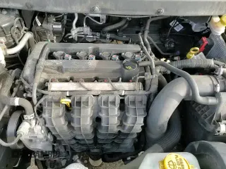 ✅ 2017 Dodge Journey Crossroad Plus • VIN: 3C4PDCGB4HT594036 • Lot: 52331915. Listed on Copart with 118,495 mi. Free auction sales archive from the USA and detailed vehicle history report at DreamBid. Image 16.