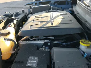 ✅ 2021 Jeep Cherokee 80th Anniversary • VIN: 1C4PJMMX4MD209699 • Lot: 43502226. Wystawiony na IAAI z przebiegiem 48 066 mil. Bezpłatny archiwum sprzedaży aukcyjnych z USA i szczegółowy raport historii pojazdu na DreamBid. Zdjęcie 20.