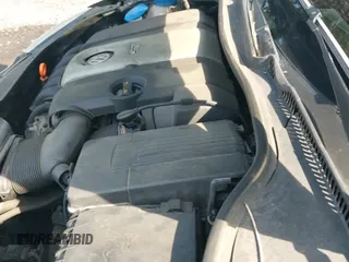 ✅ 2007 Volkswagen Rabbit • VIN: WVWAS71K77W278523 • Лот: 42636452. Опубликован ранее на IAAI с пробегом 106 040 миль. Бесплатный доступ к архиву аукционных продаж из США и подробный отчёт об истории автомобиля на DreamBid. Изображение 20.