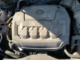 ✅ 2021 Volkswagen Tiguan SE • VIN: 3VV2B7AXXMM121016 • Lot: 91670585. Wystawiony na Copart z przebiegiem 82 019 mil. Bezpłatny archiwum sprzedaży aukcyjnych z USA i szczegółowy raport historii pojazdu na DreamBid. Zdjęcie 14.