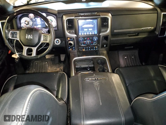✅ 2018 Ram 1500 Limited • VIN: 1C6RR7PT9JS136162 • Lot: 40095593. Wystawiony na Copart z przebiegiem 134 934 mil. Bezpłatny archiwum sprzedaży aukcyjnych z USA i szczegółowy raport historii pojazdu na DreamBid. Zdjęcie 8.