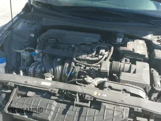 ✅ 2025 Hyundai Elantra SEL Convenience • VIN: KMHLS4DG0SU923902 • Лот: 43874032. Опубликован ранее на IAAI с пробегом 25 330 миль. Бесплатный доступ к архиву аукционных продаж из США и подробный отчёт об истории автомобиля на DreamBid. Изображение 20.