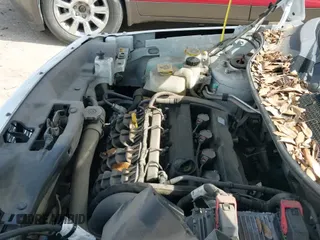 ✅ 2017 Jeep Patriot Sport • VIN: 1C4NJPBA5HD145525 • Lot: 42096995. Listed on IAAI with 115,557 mi. Free auction sales archive from the USA and detailed vehicle history report at DreamBid. Image 19.