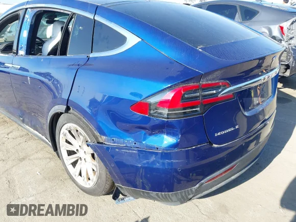 ✅ 2016 Tesla Model X 70D • VIN: 5YJXCBE25GF002382 • Лот: 42111615. Опубліковано раніше на IAAI з пробігом Не вказано. Безкоштовний доступ до архіву аукціонних продажів зі США та докладний звіт про історію автомобіля на DreamBid. Зображення 6.