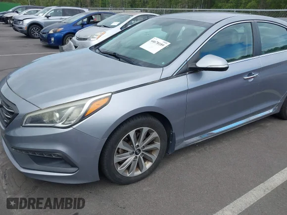 ✅ 2015 Hyundai Sonata Limited • VIN: 5NPE34AFXFH191882 • Lot: 44678189. Wystawiony na IAAI z przebiegiem 99 949 mil. Bezpłatny archiwum sprzedaży aukcyjnych z USA i szczegółowy raport historii pojazdu na DreamBid. Zdjęcie 2.
