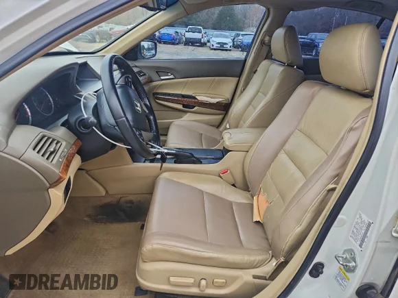 ✅ 2008 Honda Accord EX-L • VIN: 1HGCP36898A026076 • Lot: 95649975. Wystawiony na Copart z przebiegiem 210 126 mil. Bezpłatny archiwum sprzedaży aukcyjnych z USA i szczegółowy raport historii pojazdu na DreamBid. Zdjęcie 7.