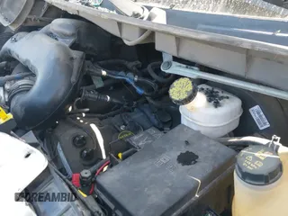 ✅ 2016 Ford Transit Cargo • VIN: 1FTYE1ZMXGKA44943 • Lot: 43293816. Wystawiony na IAAI z przebiegiem 164 890 mil. Bezpłatny archiwum sprzedaży aukcyjnych z USA i szczegółowy raport historii pojazdu na DreamBid. Zdjęcie 19.