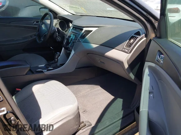 ✅ 2012 Hyundai Sonata GLS • VIN: 5NPEB4AC6CH477443 • Lot: 44604243. Wystawiony na IAAI z przebiegiem 268 455 mil. Bezpłatny archiwum sprzedaży aukcyjnych z USA i szczegółowy raport historii pojazdu na DreamBid. Zdjęcie 5.