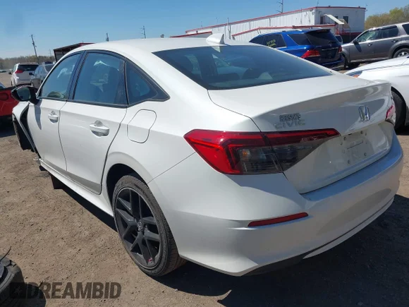 ✅ 2024 Honda Civic Sport • VIN: 2HGFE2F50RH532708 • Lot: 44817027. Wystawiony na IAAI z przebiegiem 19 880 mil. Bezpłatny archiwum sprzedaży aukcyjnych z USA i szczegółowy raport historii pojazdu na DreamBid. Zdjęcie 3.