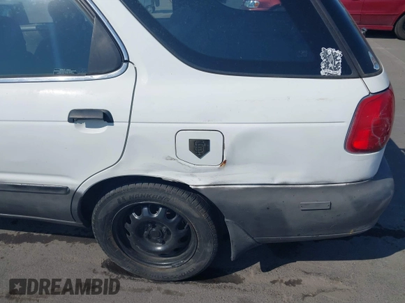 ✅ 2000 Suzuki Esteem GL • VIN: JS2GB41W5Y5180745 • Lot: 41154791. Wystawiony na IAAI z przebiegiem 268 466 mil. Bezpłatny archiwum sprzedaży aukcyjnych z USA i szczegółowy raport historii pojazdu na DreamBid. Zdjęcie 6.