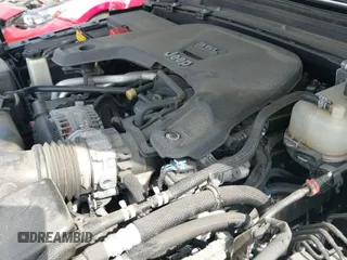 ✅ 2021 Jeep Gladiator High Altitude • VIN: 1C6HJTFG6ML544018 • Lot: 42976120. Wystawiony na IAAI z przebiegiem 64 850 mil. Bezpłatny archiwum sprzedaży aukcyjnych z USA i szczegółowy raport historii pojazdu na DreamBid. Zdjęcie 19.