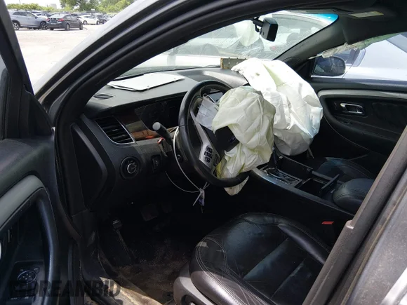 ✅ 2014 Ford Taurus SEL • VIN: 1FAHP2E89EG174484 • Лот: 44850209. Опубліковано раніше на IAAI з пробігом 178 837 миль. Безкоштовний доступ до архіву аукціонних продажів зі США та докладний звіт про історію автомобіля на DreamBid. Зображення 5.