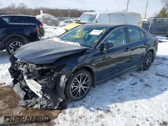 ✅ 2024 Toyota Camry SE • VIN: 4T1T11AK5RU894028 • Lot: 44188986. Listed on IAAI with 51,466 mi. Free auction sales archive from the USA and detailed vehicle history report at DreamBid. Image 2.