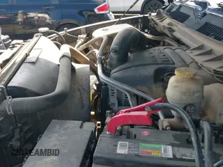 ✅ 2018 Ram 1500 Express • VIN: 1C6RR6FT5JS149471 • Lot: 41641496. Wystawiony na IAAI z przebiegiem 197 968 mil. Bezpłatny archiwum sprzedaży aukcyjnych z USA i szczegółowy raport historii pojazdu na DreamBid. Zdjęcie 25.