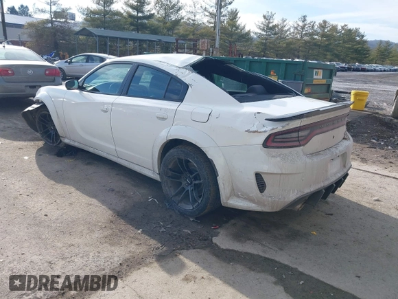 ✅ 2016 Dodge Charger Police • VIN: 2C3CDXKT0GH325162 • Lot: 44105768. Wystawiony na IAAI z przebiegiem 128 661 mil. Bezpłatny archiwum sprzedaży aukcyjnych z USA i szczegółowy raport historii pojazdu na DreamBid. Zdjęcie 3.