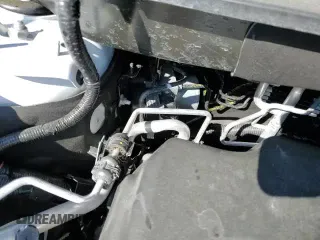 ✅ 2024 Toyota Highlander Hybrid Limited • VIN: 5TDXBRCHXRS640936 • Lot: 44746275. Listed on Copart with 6,949 mi. Free auction sales archive from the USA and detailed vehicle history report at DreamBid. Image 14.