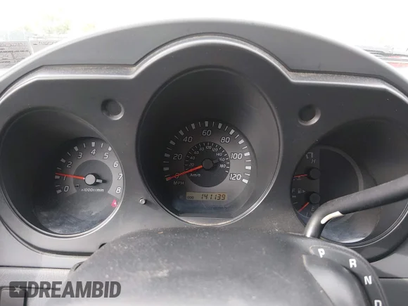 ✅ 2002 Nissan Frontier XE • VIN: 1N6DD26S82C307957 • Lot: 44985201. Wystawiony na IAAI z przebiegiem 141 139 mil. Bezpłatny archiwum sprzedaży aukcyjnych z USA i szczegółowy raport historii pojazdu na DreamBid. Zdjęcie 7.