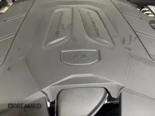 ✅ 2024 Porsche Cayenne • VIN: WP1AA2AY7RDA10904 • Lot: 82136775. Wystawiony na Copart z przebiegiem 7 131 mil. Bezpłatny archiwum sprzedaży aukcyjnych z USA i szczegółowy raport historii pojazdu na DreamBid. Zdjęcie 11.