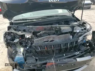 ✅ 2024 Kia Carnival EX • VIN: KNDNC5H36R6386099 • Lot: 66897215. Wystawiony na Copart z przebiegiem 30 311 mil. Bezpłatny archiwum sprzedaży aukcyjnych z USA i szczegółowy raport historii pojazdu na DreamBid. Zdjęcie 16.