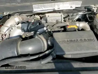 ✅ 2017 Chevrolet Silverado 2500HD LT • VIN: 1GC1KVEY5HF126423 • Lot: 68342725. Wystawiony na Copart z przebiegiem 125 107 mil. Bezpłatny archiwum sprzedaży aukcyjnych z USA i szczegółowy raport historii pojazdu na DreamBid. Zdjęcie 13.