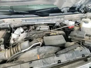 ✅ 2021 GMC Sierra 2500HD AT4 • VIN: 1GT49PEY0MF221616 • Лот: 67972705. Опубликован ранее на Copart с пробегом 80 125 миль. Бесплатный доступ к архиву аукционных продаж из США и подробный отчёт об истории автомобиля на DreamBid. Изображение 13.