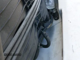 ✅ 2005 Ford F-150 XL • VIN: 1FTRF12225NA63184 • Lot: 42884505. Listed on IAAI with 205,644 mi. Free auction sales archive from the USA and detailed vehicle history report at DreamBid. Image 12.