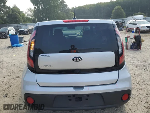 ✅ 2019 Kia Soul • VIN: KNDJN2A22K7673710 • Lot: 69006354. Wystawiony na Copart z przebiegiem 20 963 mil. Bezpłatny archiwum sprzedaży aukcyjnych z USA i szczegółowy raport historii pojazdu na DreamBid. Zdjęcie 6.