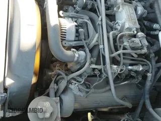 ✅ 2004 Ford Explorer XLT • VIN: 1FMDU73W24ZA87329 • Lot: 40675439. Wystawiony na IAAI z przebiegiem 221 179 mil. Bezpłatny archiwum sprzedaży aukcyjnych z USA i szczegółowy raport historii pojazdu na DreamBid. Zdjęcie 12.