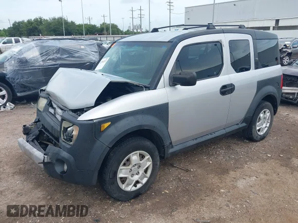 ✅ 2008 Honda Element LX • VIN: 5J6YH183X8L000883 • Лот: 42590237. Опубліковано раніше на IAAI з пробігом 176 395 миль. Безкоштовний доступ до архіву аукціонних продажів зі США та докладний звіт про історію автомобіля на DreamBid. Зображення 2.