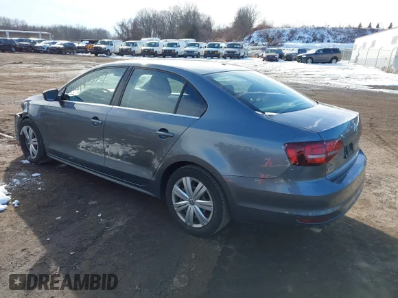 ✅ 2017 Volkswagen Jetta S • VIN: 3VW2B7AJ4HM279199 • Lot: 44185007. Wystawiony na IAAI z przebiegiem 113 700 mil. Bezpłatny archiwum sprzedaży aukcyjnych z USA i szczegółowy raport historii pojazdu na DreamBid. Zdjęcie 3.