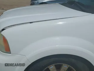 ✅ 2006 Lincoln Navigator Luxury • VIN: 5LMFU285X6LJ24836 • Лот: 42774490. Опубликован ранее на IAAI с пробегом 158 766 миль. Бесплатный доступ к архиву аукционных продаж из США и подробный отчёт об истории автомобиля на DreamBid. Изображение 12.