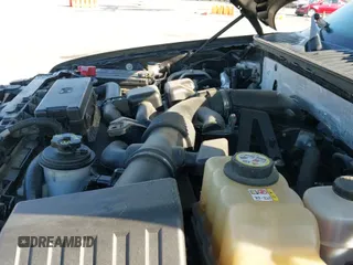 ✅ 2007 Lincoln Navigator • VIN: 5LMFU28527LJ01780 • Lot: 43292751. Wystawiony na IAAI z przebiegiem 116 379 mil. Bezpłatny archiwum sprzedaży aukcyjnych z USA i szczegółowy raport historii pojazdu na DreamBid. Zdjęcie 12.