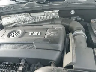 ✅ 2016 Volkswagen Beetle SE • VIN: 3VWJ17AT3GM606917 • Lot: 41728053. Wystawiony na IAAI z przebiegiem Nie podano. Bezpłatny archiwum sprzedaży aukcyjnych z USA i szczegółowy raport historii pojazdu na DreamBid. Zdjęcie 19.