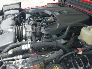 ✅ 2021 Jeep Wrangler Unlimited Sahara • VIN: 1C4HJXEGXMW631033 • Lot: 42550070. Wystawiony na IAAI z przebiegiem 54 429 mil. Bezpłatny archiwum sprzedaży aukcyjnych z USA i szczegółowy raport historii pojazdu na DreamBid. Zdjęcie 20.