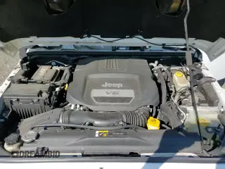 ✅ 2017 Jeep Wrangler Rubicon • VIN: 1C4BJWCGXHL572821 • Lot: 71695395. Listed on Copart with 39,293 mi. Free auction sales archive from the USA and detailed vehicle history report at DreamBid. Image 14.