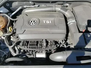 ✅ 2017 Volkswagen Jetta Sport • VIN: 3VWD17AJ1HM305706 • Lot: 86631885. Listed on Copart with 115,541 mi. Free auction sales archive from the USA and detailed vehicle history report at DreamBid. Image 15.