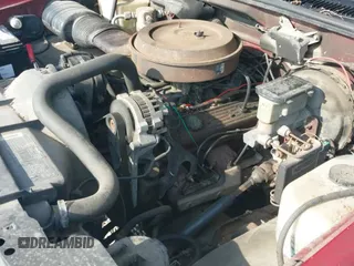 ✅ 1992 Chevrolet Silverado 2500 • VIN: 1GCFK24K7NE206678 • Lot: 42577734. Wystawiony na IAAI z przebiegiem 198 883 mil. Bezpłatny archiwum sprzedaży aukcyjnych z USA i szczegółowy raport historii pojazdu na DreamBid. Zdjęcie 15.