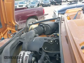 ✅ 2006 Hummer H2 • VIN: 5GRGN23UX6H116180 • Lot: 42821522. Wystawiony na IAAI z przebiegiem 137 289 mil. Bezpłatny archiwum sprzedaży aukcyjnych z USA i szczegółowy raport historii pojazdu na DreamBid. Zdjęcie 19.