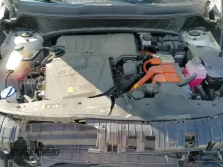 ✅ 2024 Kia Niro LX • VIN: KNDCP3LE8R5179230 • Lot: 70819945. Wystawiony na Copart z przebiegiem 64 303 mil. Bezpłatny archiwum sprzedaży aukcyjnych z USA i szczegółowy raport historii pojazdu na DreamBid. Zdjęcie 16.