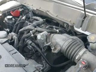 ✅ 2016 Chevrolet Traverse LS • VIN: 1GNKRFED4GJ271801 • Lot: 43582649. Wystawiony na IAAI z przebiegiem 249 001 mil. Bezpłatny archiwum sprzedaży aukcyjnych z USA i szczegółowy raport historii pojazdu na DreamBid. Zdjęcie 12.