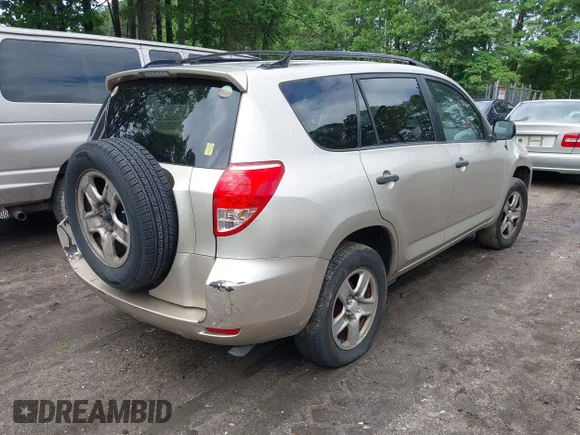 ✅ 2006 Toyota RAV4 • VIN: JTMZK33V165003270 • Lot: 42266809. Wystawiony na IAAI z przebiegiem 204 296 mil. Bezpłatny archiwum sprzedaży aukcyjnych z USA i szczegółowy raport historii pojazdu na DreamBid. Zdjęcie 4.