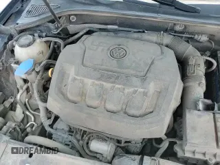 ✅ 2018 Volkswagen Passat S • VIN: 1VWAA7A38JC026992 • Lot: 69477045. Wystawiony na Copart z przebiegiem 107 742 mil. Bezpłatny archiwum sprzedaży aukcyjnych z USA i szczegółowy raport historii pojazdu na DreamBid. Zdjęcie 15.