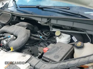 ✅ 2016 Ford Transit Cargo • VIN: 1FTYE1ZM2GKA07627 • Lot: 42816386. Wystawiony na IAAI z przebiegiem 89 290 mil. Bezpłatny archiwum sprzedaży aukcyjnych z USA i szczegółowy raport historii pojazdu na DreamBid. Zdjęcie 19.